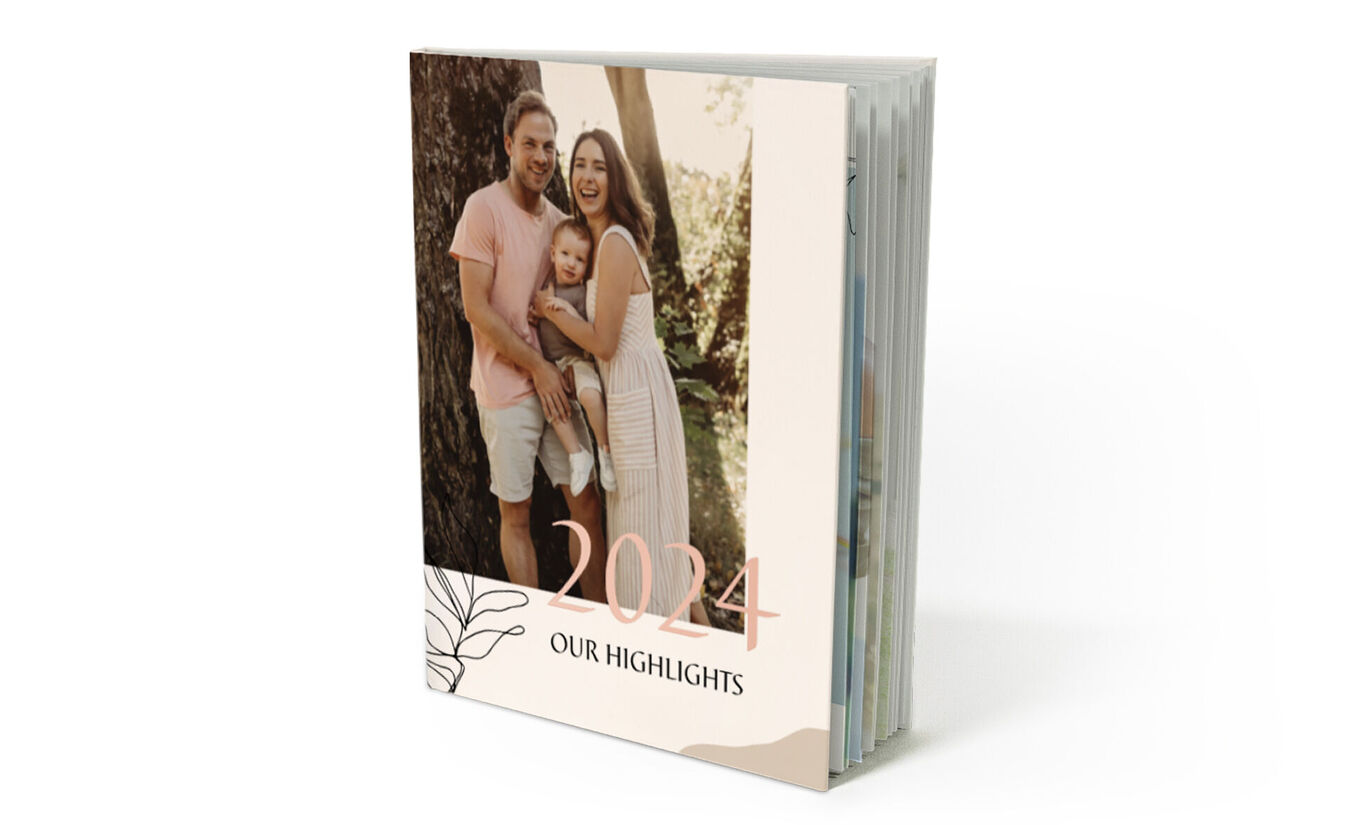 Modèle d'album photo Nos Moments Forts de 2024