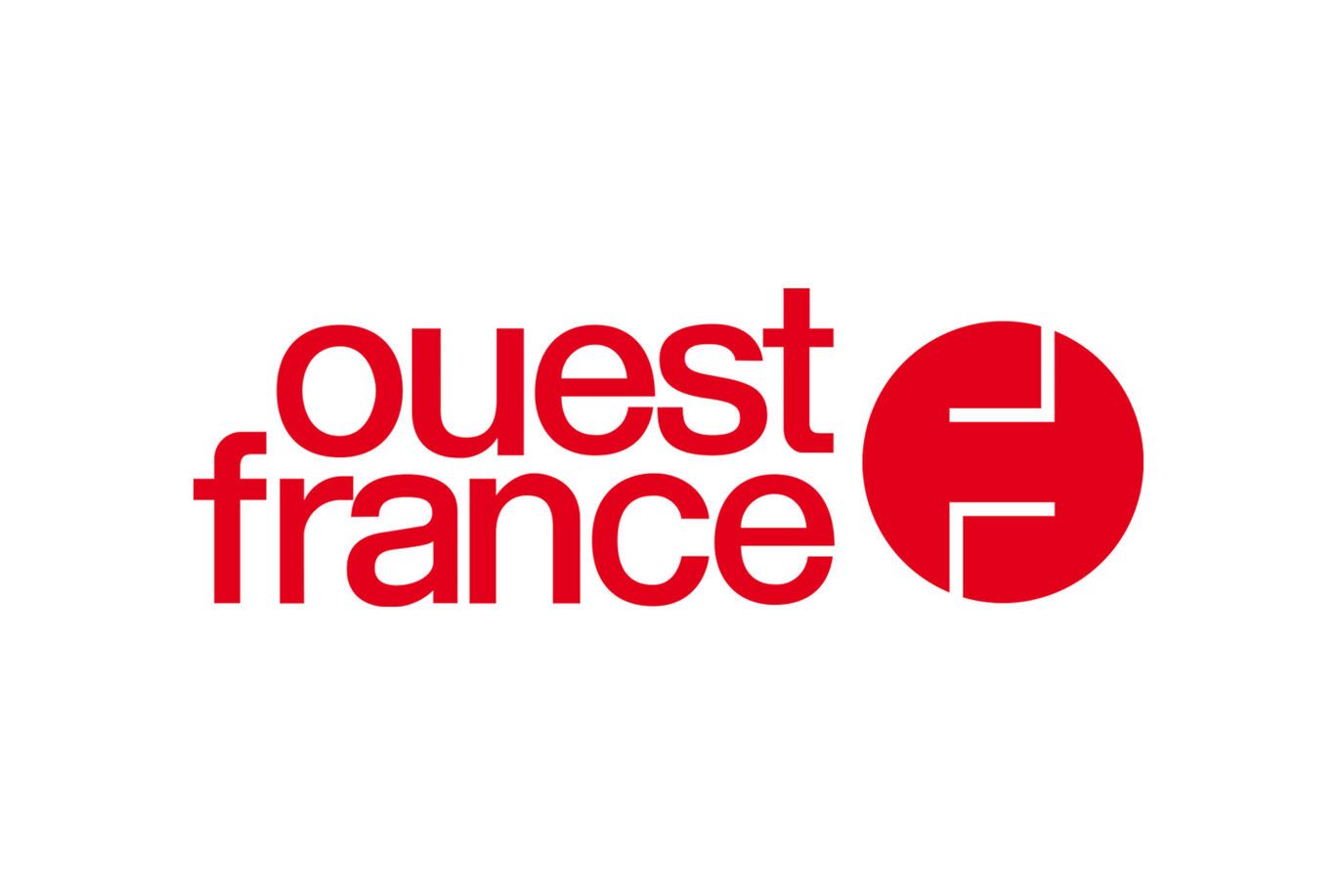 Logo Ouest France en rouge vif, composé de texte et d'un symbole