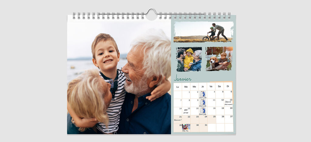 Un calendrier photo soigneusement conçu avec des souvenirs joyeux et des images colorées d'enfants dans diverses activités.