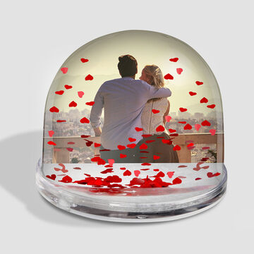 Boule à cœurs personnalisée avec une photo de couple