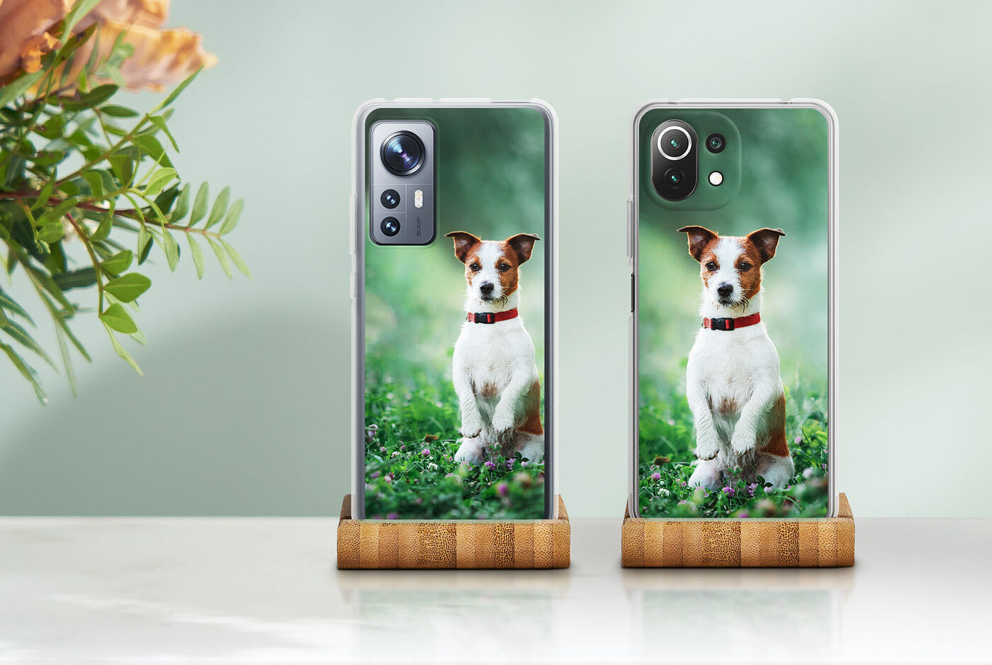 2 téléphones Xiaomi avec une coque personnalisée avec photo
