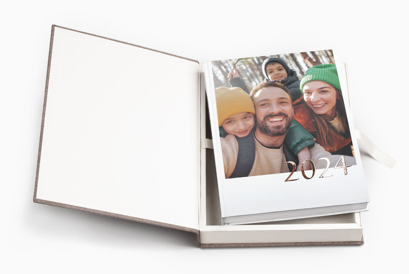 Livre photo de l'année 2024 dans une jolie boîte