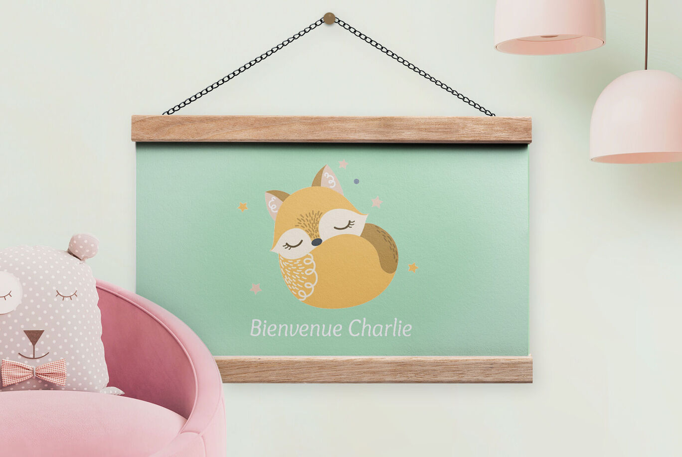 Un joli tableau d'un renard endormi avec le texte 'Bienvenue Charlie'.