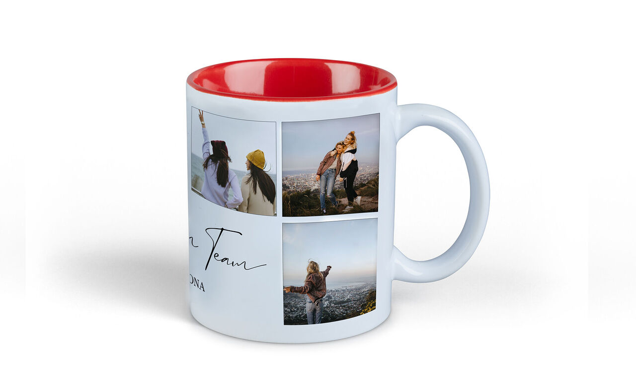 Tasse avec des images d'amis et une vue de la ville