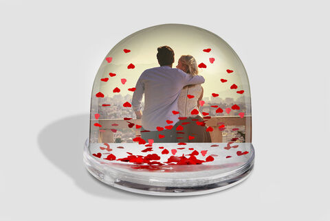 Boule à cœurs personnalisée avec une photo de couple