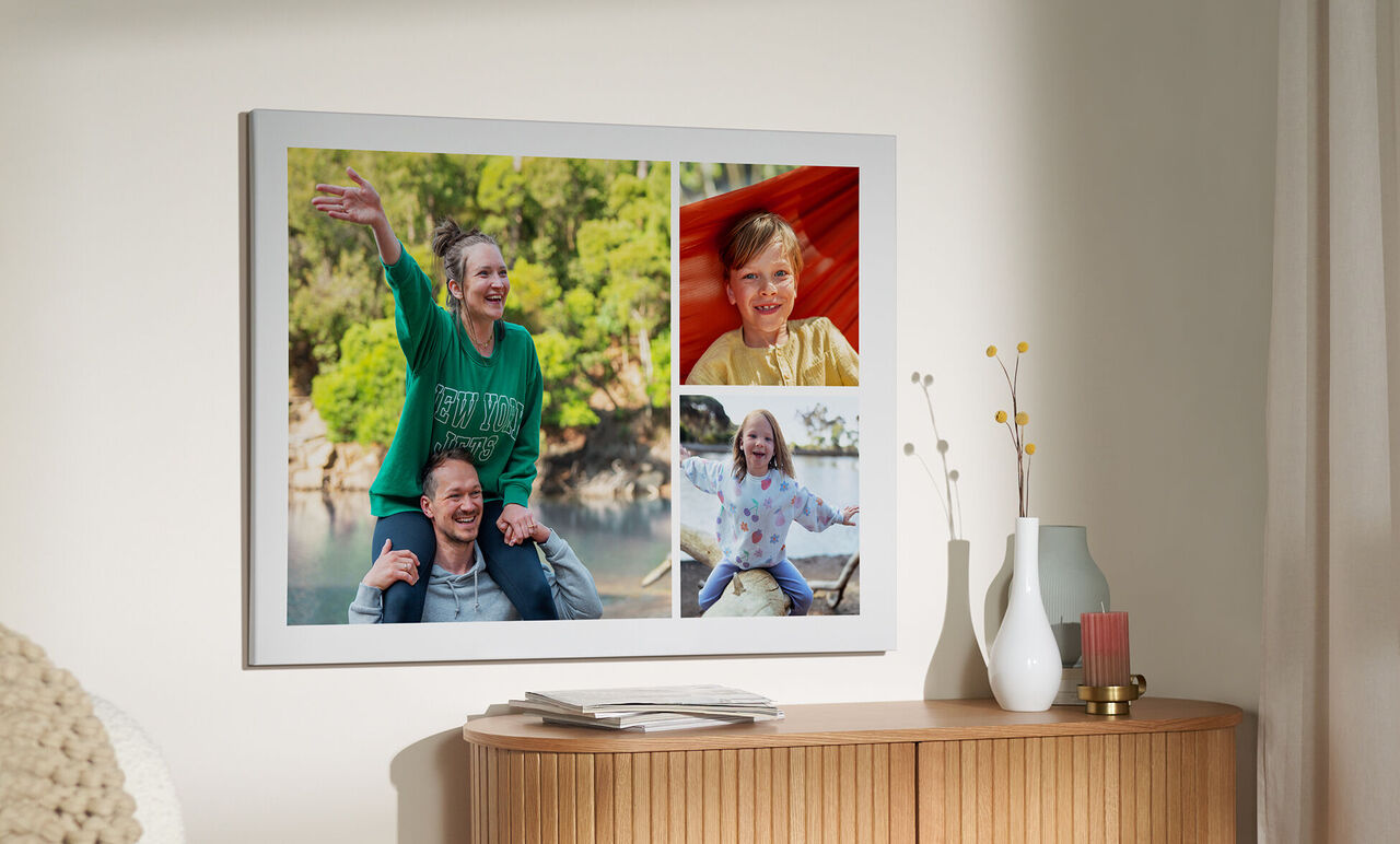 Photos de famille dans un salon moderne montrant joie et moments partagés.