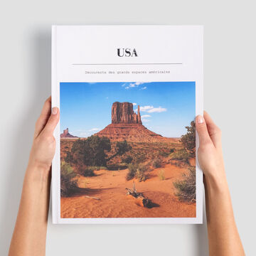 Grand Livre Photo CEWE portrait sur le thème du road trip aux Etats-Unis avec une photo de Monument Valley