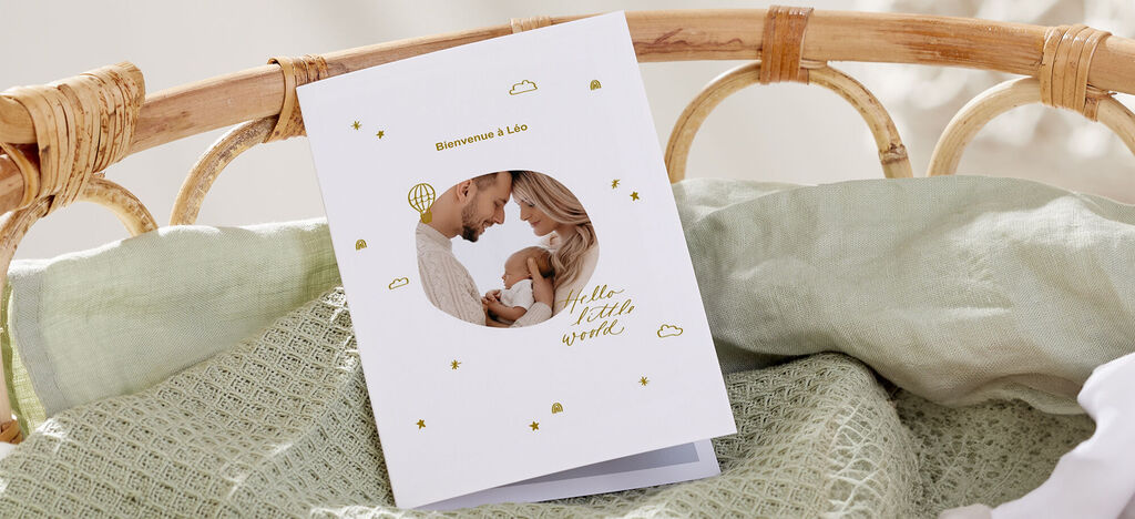 Une carte de vœux pleine d'amour avec un design créatif et un message chaleureux.