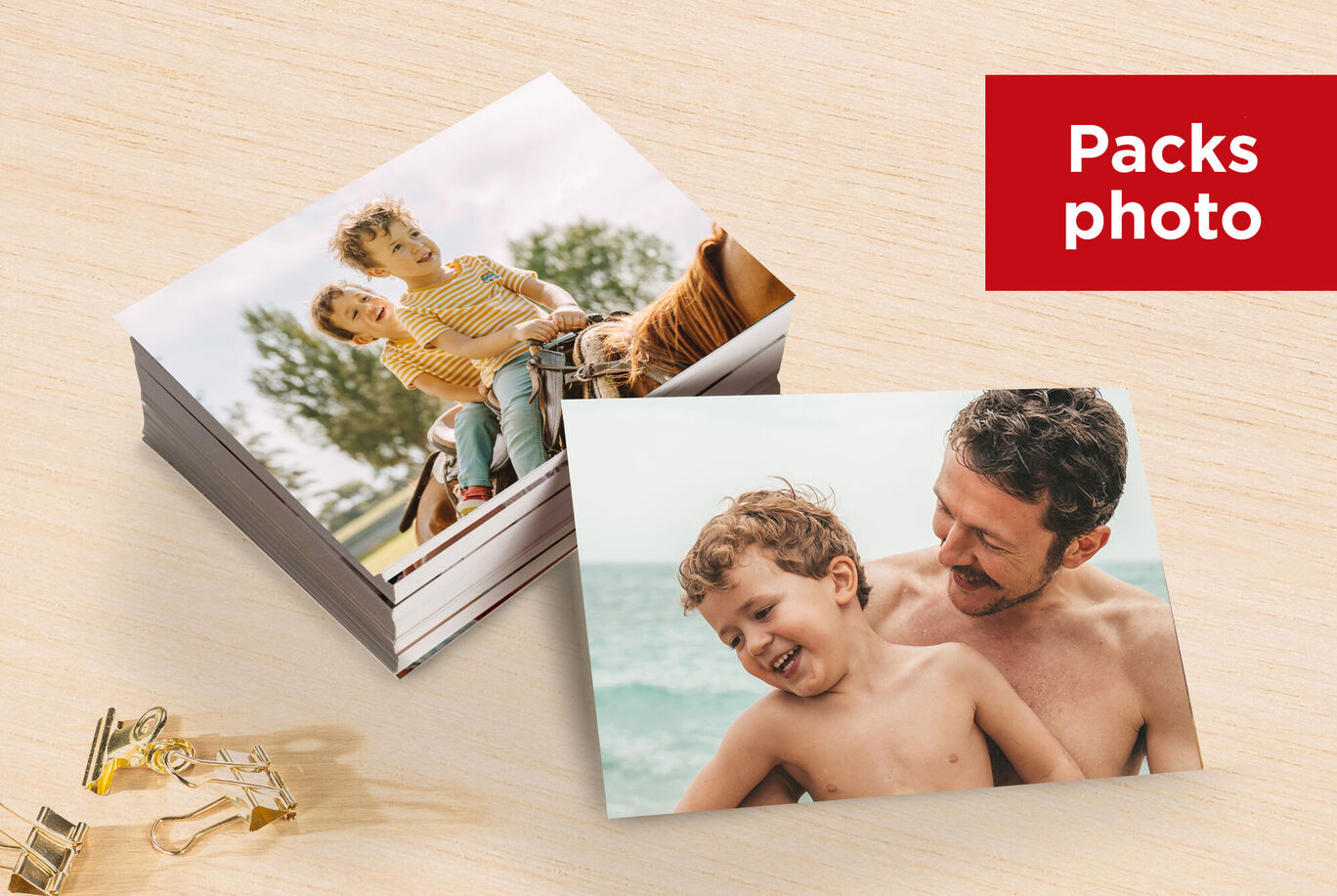 Deux enfants sur une photo d'été avec un cheval et vue sur la mer, photographie CEWE