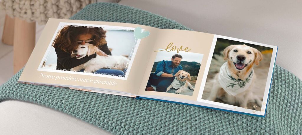 Grand album photo de famille avec leur chien