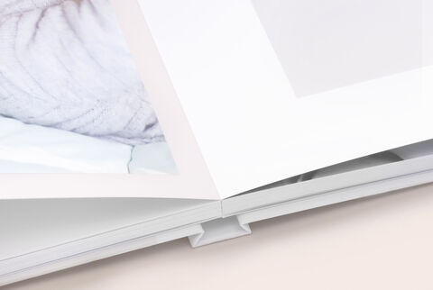 Zoom sur le papier photo du Livre Photo CEWE carré
