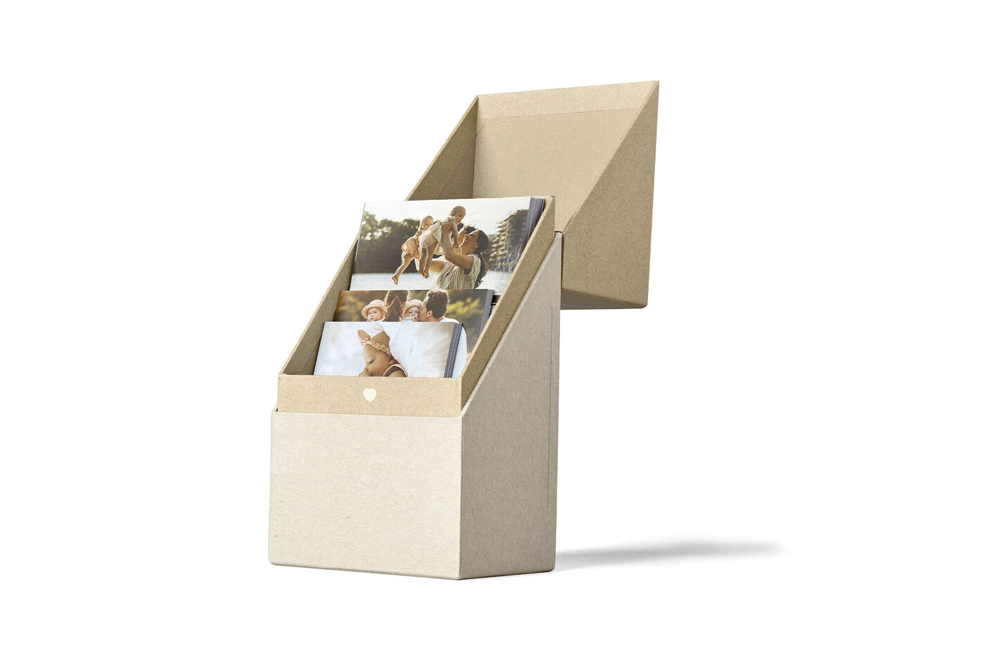 Un emballage photo créatif avec des souvenirs en images